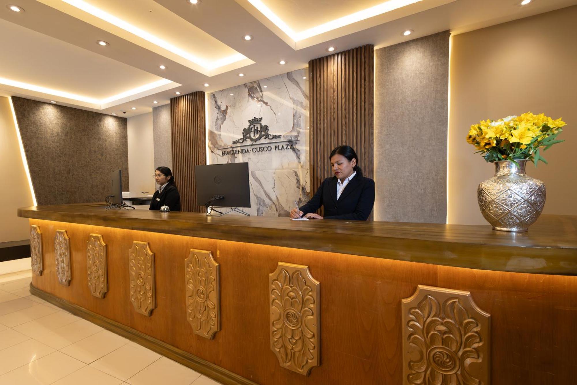 Hotel Hacienda Cusco Plaza ภายนอก รูปภาพ
